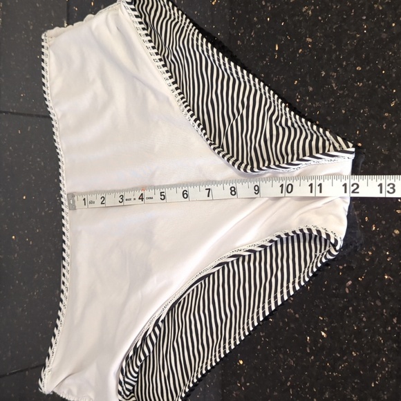 Shasa Two Piece. EUC. - Picture 6 of 6